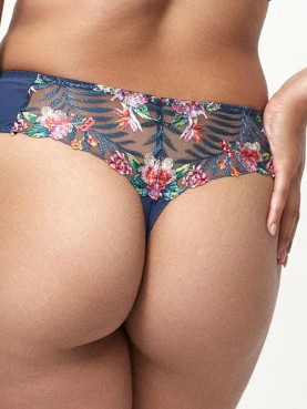 Dalia Stringi Paradise